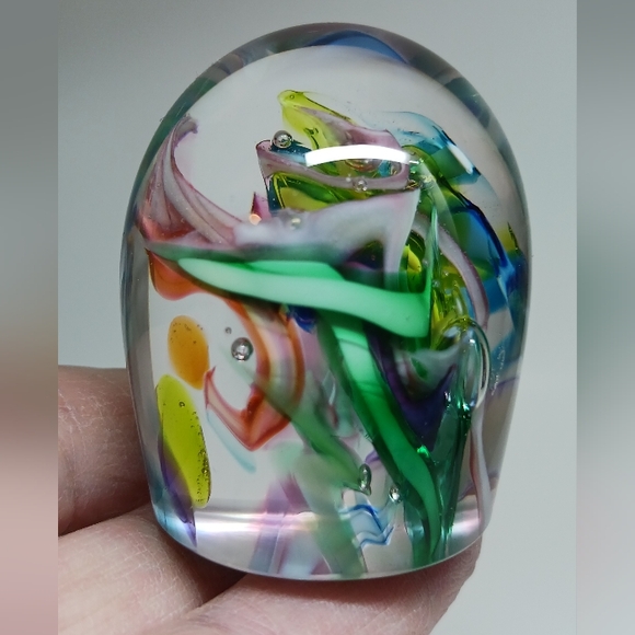 Alyssa Getz Paperweight signed - Picture 3 of 14